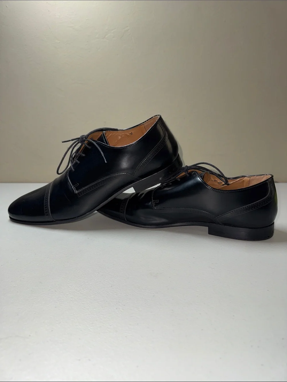 Kenneth Cole polished black